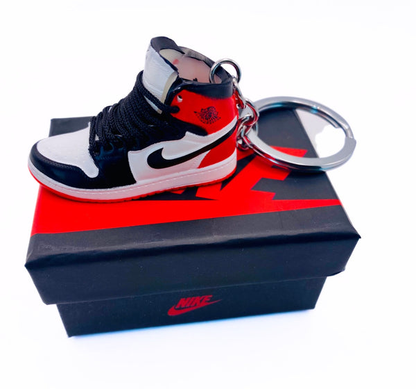 Mini 3D Nike Air Jordan Schlüsselanhänger Sneaker Key Holder Jump Man