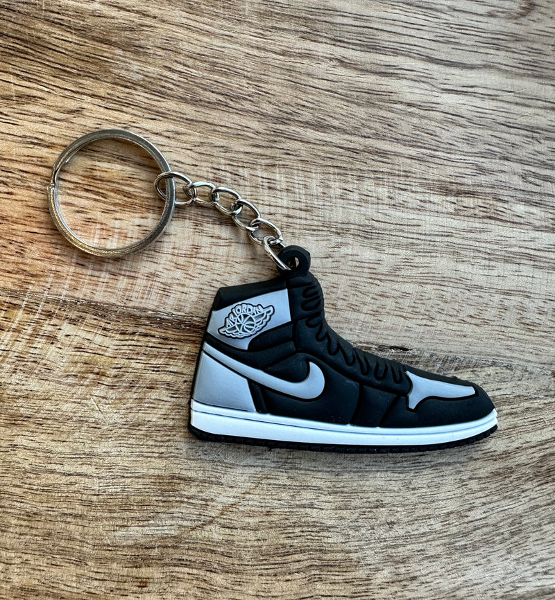 Jordan 12 keychain hotsell